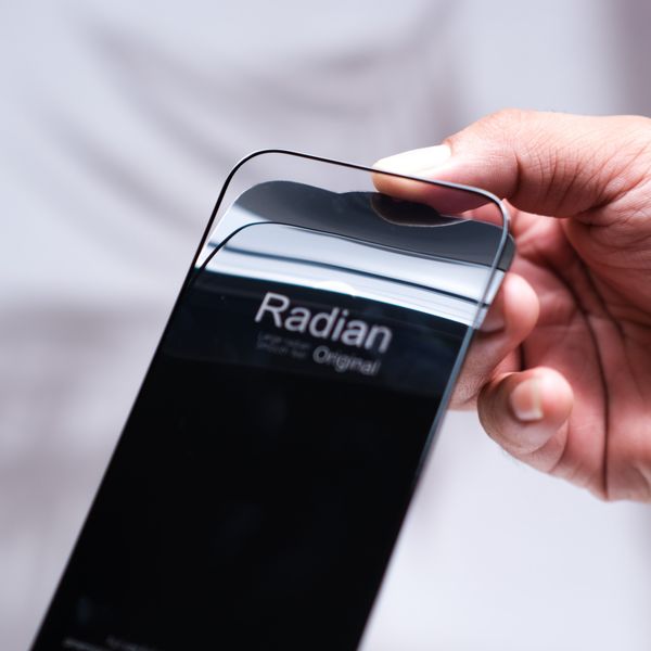 Kính cường lực Radian trong suốt dành cho iPhone