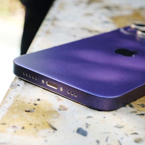 Skin iPhone Violet Matte Metallic