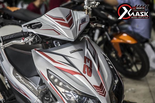 tem air blade chrome xuoc bac silver