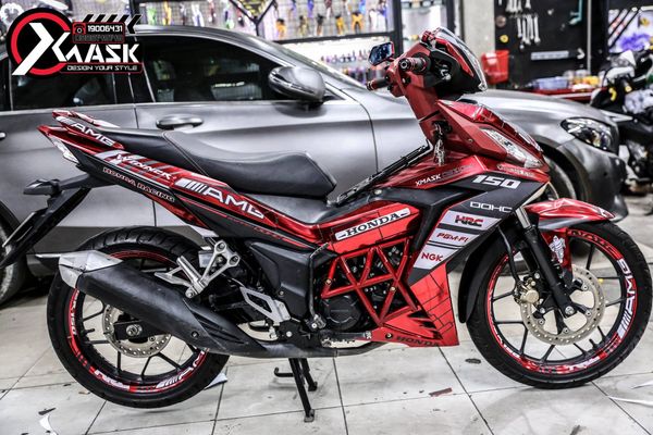 Tem Winner 150 Chrome Bóng Đỏ Mẫu AMG