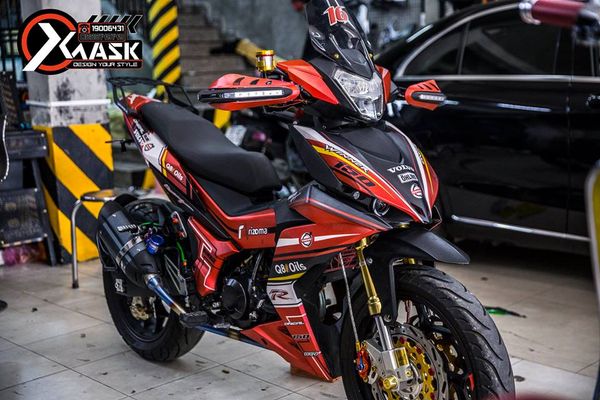 Tem Winner 150 Chrome Xước Đỏ Oneal