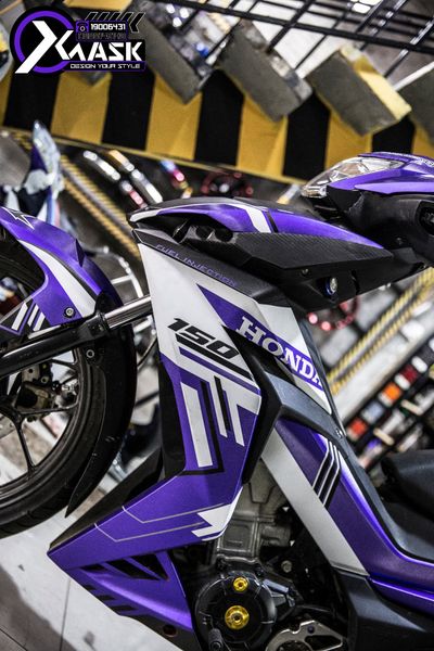 tem winner 150 chrome xuoc tim dainese