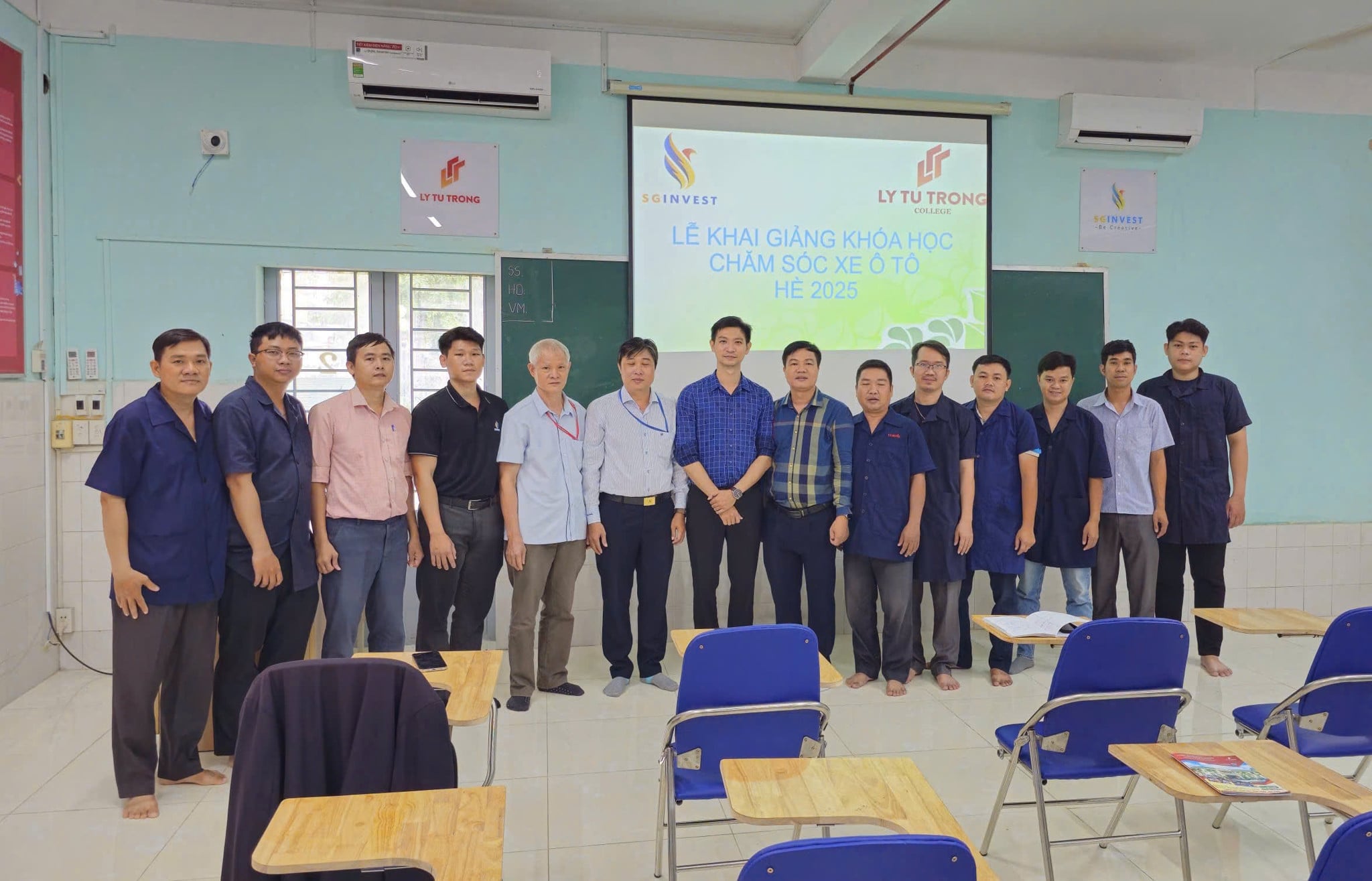 SGINVEST phối hợp tổ chức khóa đào tạo chăm sóc xe cơ bản dành cho giảng viên Trường Cao đẳng Lý Tự Trọng