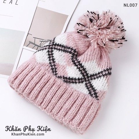 Các mẫu nón len mới đẹp nhất dành cho bạn gái – Khăn Phụ Kiện