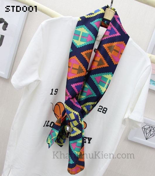 Cách thắt khăn quàng cá tính kiểu mới