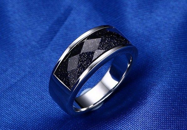 Ưu điểm của nhẫn nam inox cao cấp