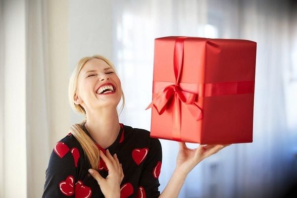 Tổng hợp 50+ Status hay về quà tặng độc đáo, ý nghĩa nhất