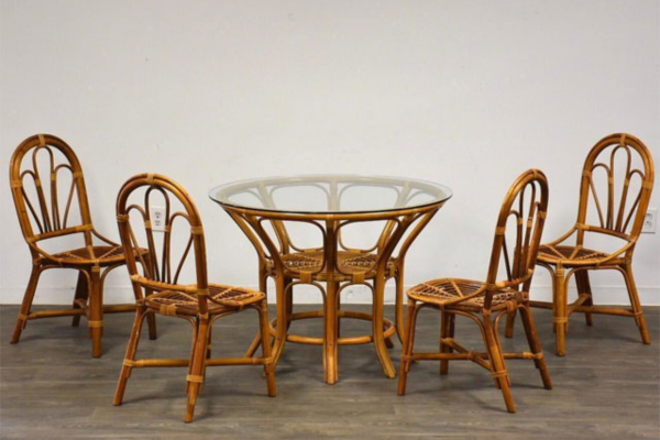 Tại sao bạn nên sử dụng bàn ghế bằng tre?