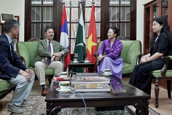 Pakistan muốn bắt tay Việt Nam phát triển trục logistics nông sản xanh