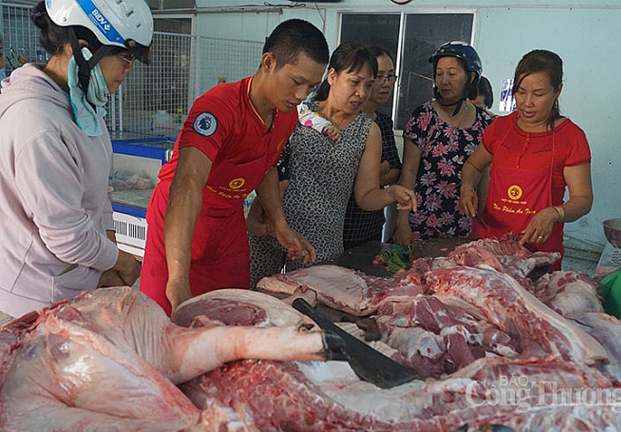 C.P. Việt Nam bình ổn giá, góp phần ổn định thị trường chăn nuôi