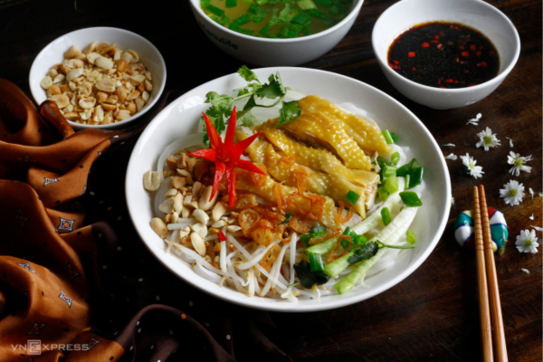 Cách làm phở gà trộn