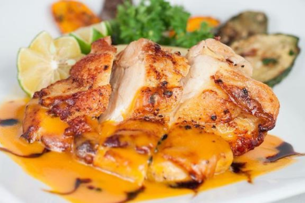 Cách làm ức gà áp chảo thịt siêu mềm, ăn ngon khó cưỡng