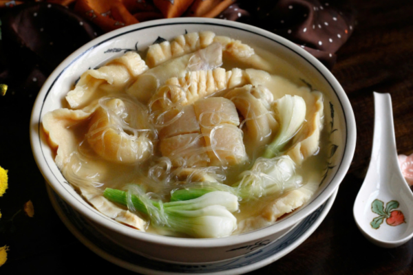 Canh măng ngày Tết cổ truyền Hà Nội