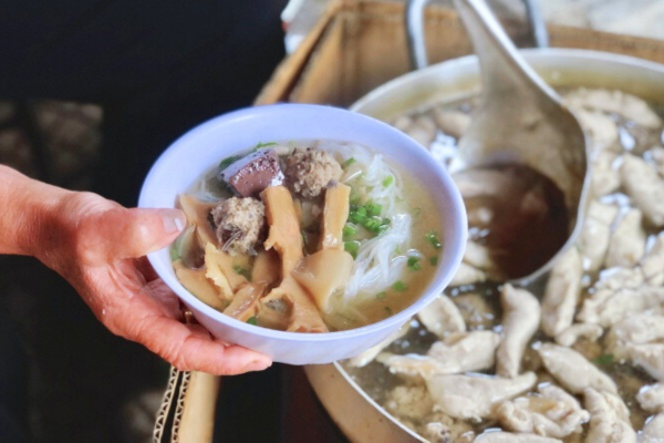 Top 5 quán bún mọc ngon ở Hà Nội, khách nên thử vào mùa đông