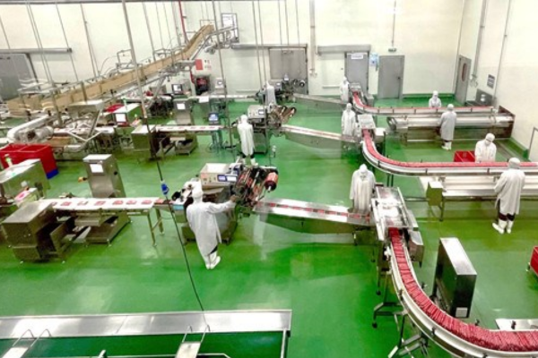 Công ty cổ phần chăn nuôi C.P. Việt Nam - Chi nhánh 3 tại TP. HCM áp dụng nhiều giải pháp để tiết kiệm 20% năng lượng mỗi năm