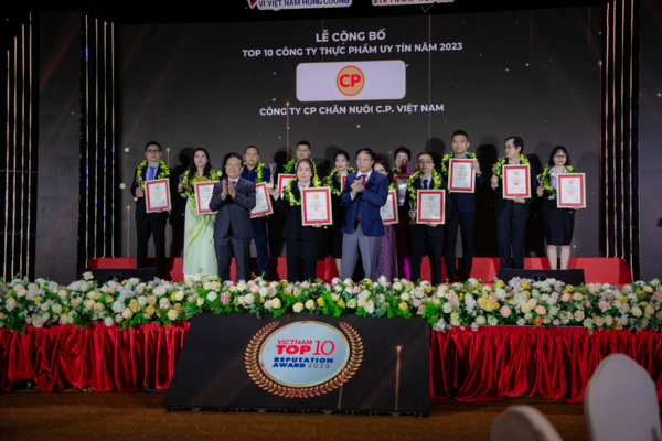 C.P Việt Nam nhận giải thưởng Top 10 Uy tín ngành thực phẩm năm 2023