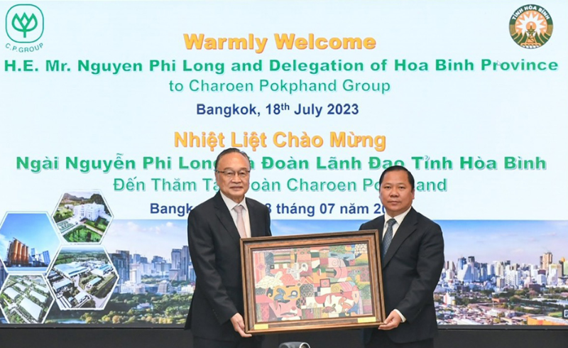 Đoàn công tác tỉnh Hòa Bình làm việc với Tập đoàn CP Thái Lan