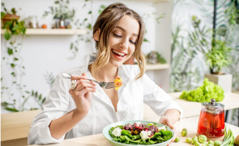 Cần bổ sung dinh dưỡng cho những ngày nắng nóng