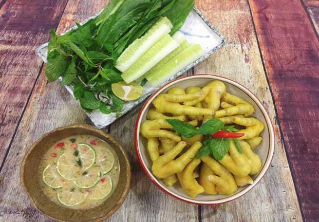 Chân gà thảo mộc