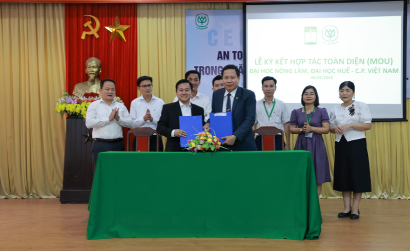 Chuỗi sự kiện ngày hội việc làm 2023 tại trường đại học nông lâm, đại học Huế