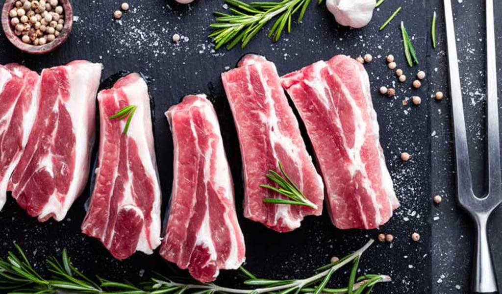 Hàm lượng calo trong thịt heo- Thịt heo ăn bao nhiêu là đủ?