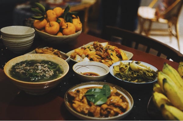 Bữa cơm sum vầy- sợi dây kết nối yêu thương mọi gia đình Việt