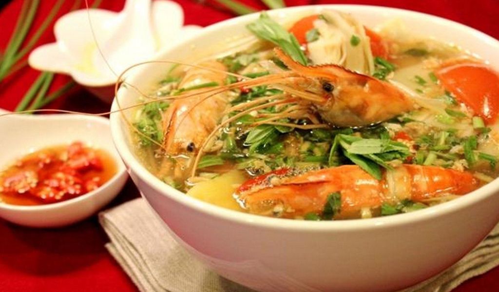 Giải nhiệt mùa hè với món canh chua tôm tươi mát bổ dưỡng