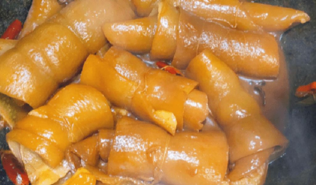 Da heo có bao nhiêu calo và bí quyết ăn da heo mà không bị tăng cân?