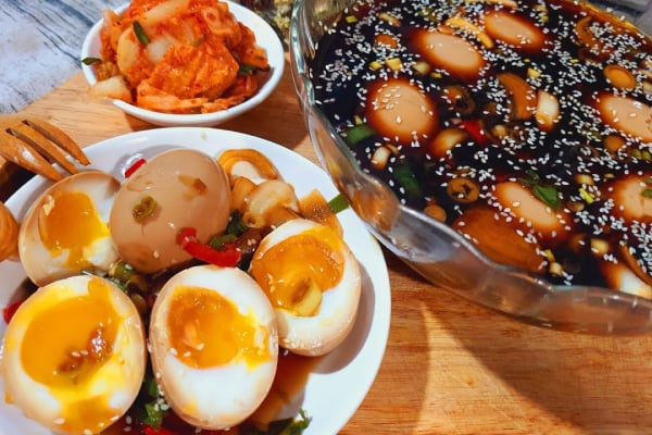 Làm món trứng ngâm tương chuẩn vị Hàn Quốc siêu hấp dẫn với trứng gà tươi CP.