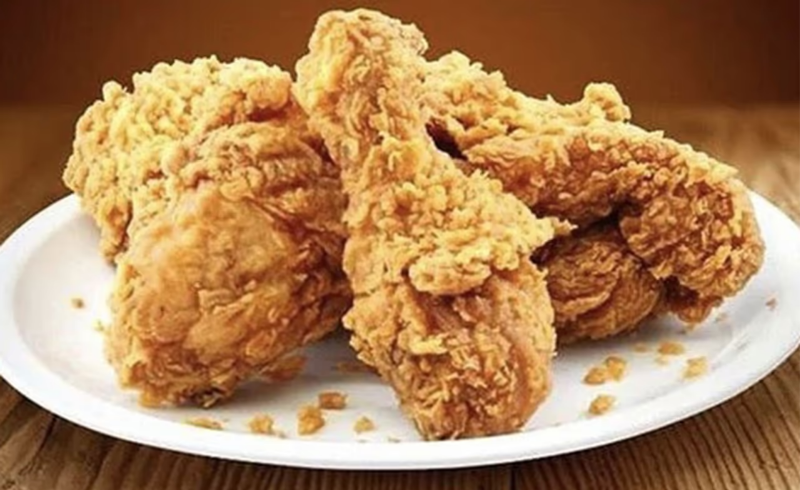 Cách làm gà rán KFC giòn rụm như ngoài nhà hàng