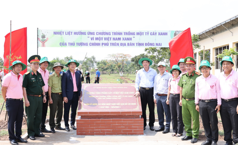 Công ty Cổ Phần chăn nuôi C.P Việt Nam tiếp tục mở rộng dự án “CPV – Hành trình vì Việt Nam xanh”