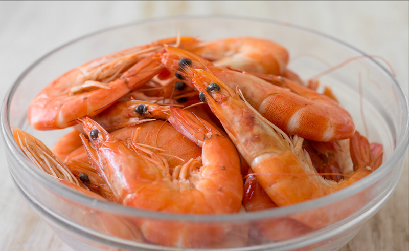 Cách luộc tôm ngọt, ngon không phải ai cũng biết