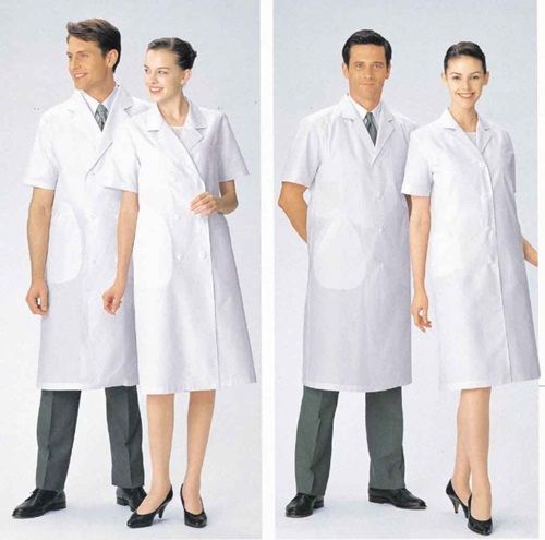 Chất liệu may áo blouse bác sĩ thường là kate fore sài gòn và kate fore thành công