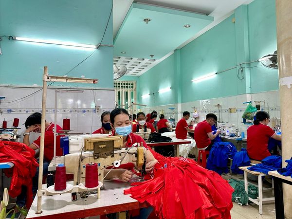 Công Ty Đồng Phục Hoa Tay