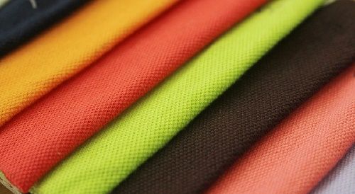 Lựa chọn chất liệu vải cho đồng phục phù hợp với ngành nghề