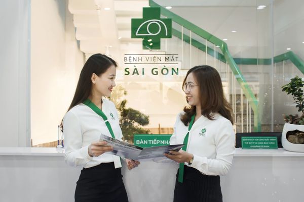 Đồng phục điều dưỡng bệnh viện Mắt - Đồng phục Hoa Tay