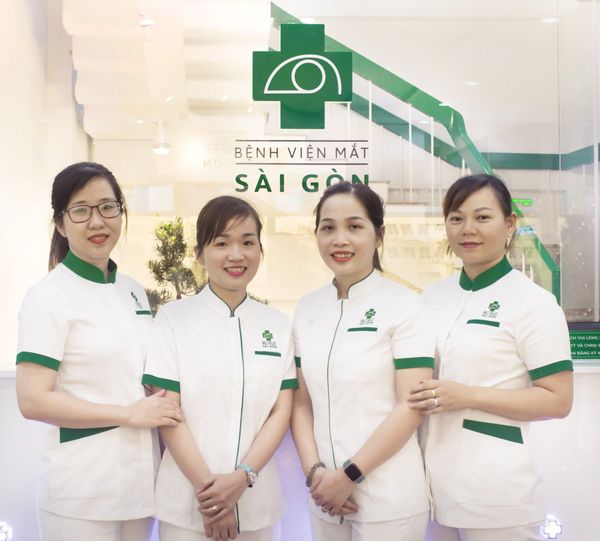 Công Ty Đồng Phục Hoa Tay - Đồng Phục Y Tế - Bệnh Viện Mắt Sài Gòn