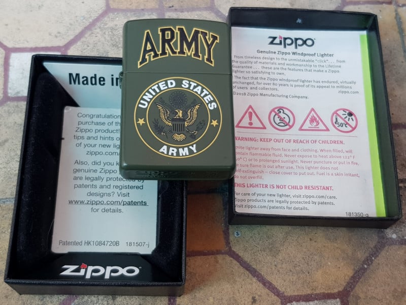 bật lửa zippo army