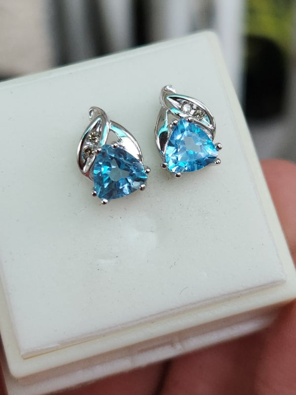 bông tai nữ vàng 10k white gold và yellow gold