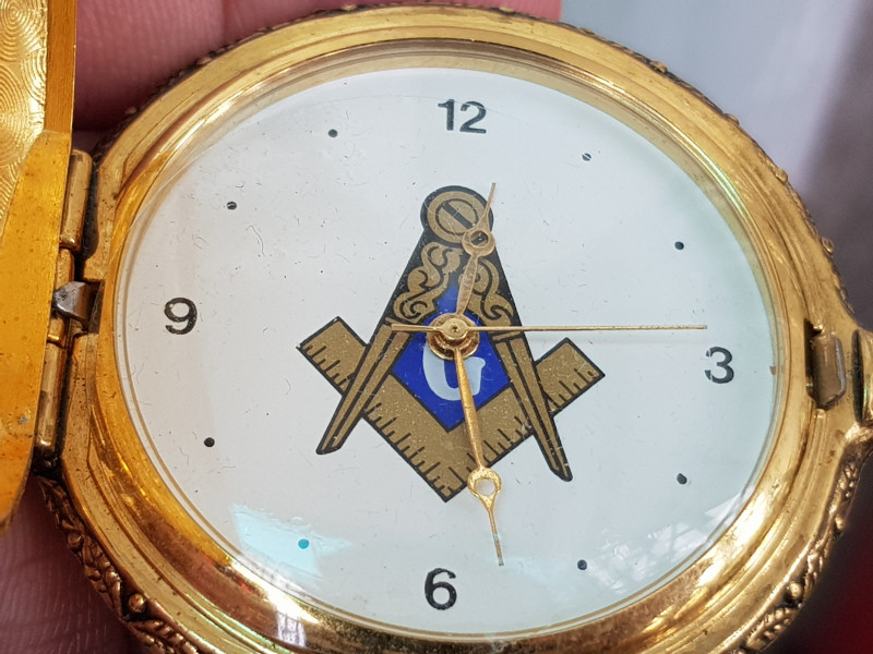 đồng hồ quả quýt masonic