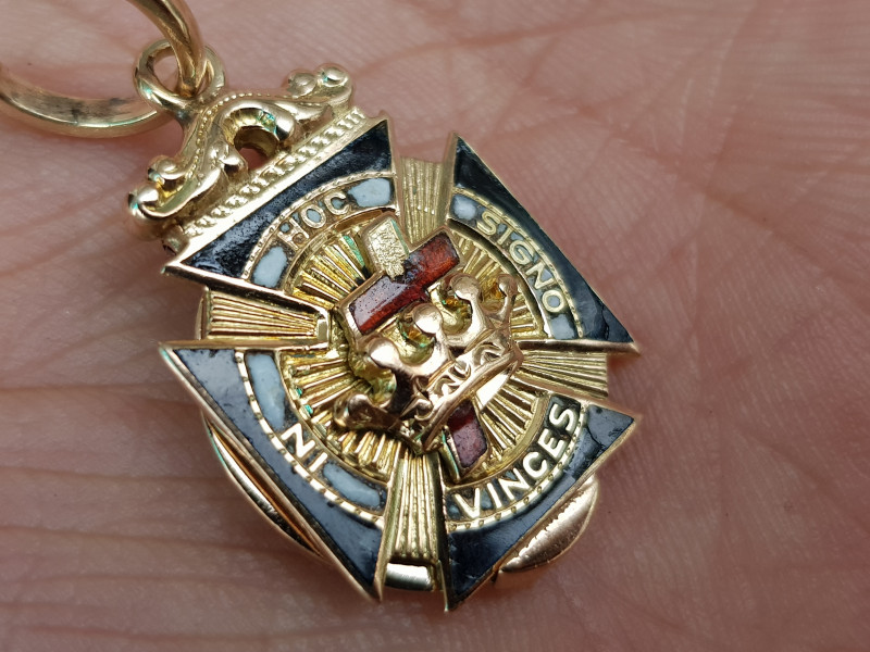 mặt dây chuyền Masonic Shriner vàng 10k độc lạ