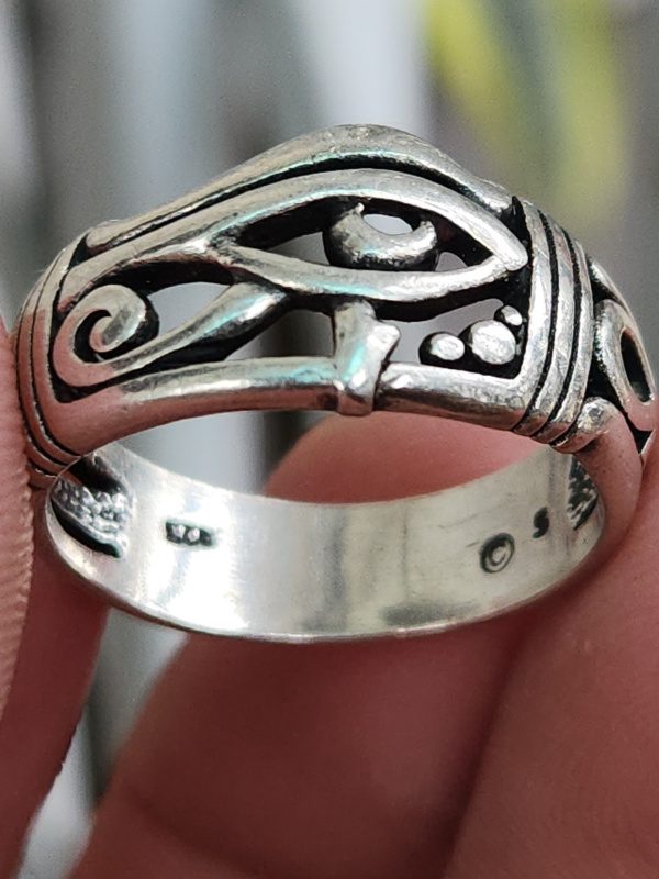 nhẫn mỹ bạc xưa cho nam đẹp đính biểu tượng