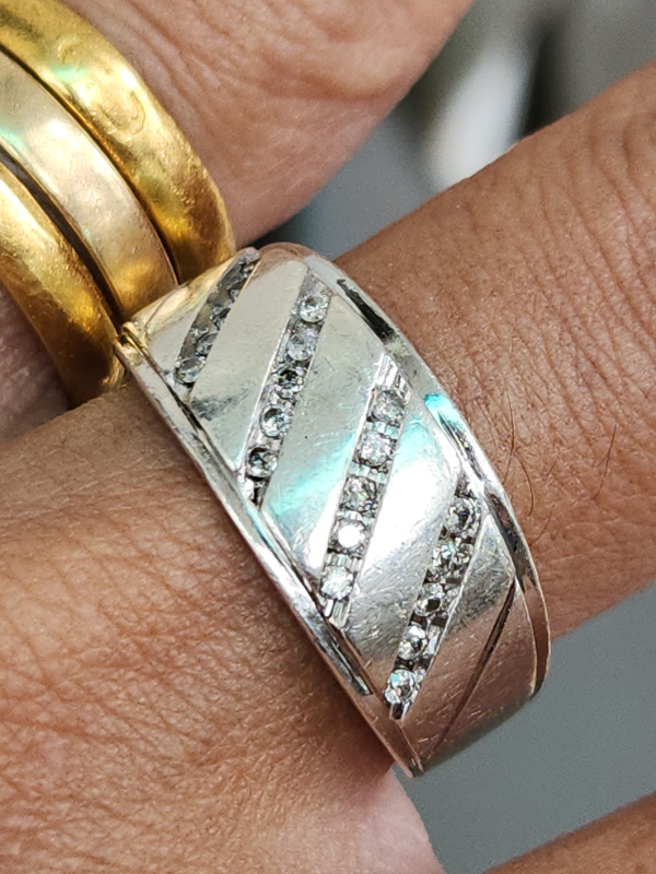 nhẫn mỹ bạc xưa cho nam đính kim cương thiên nhiên