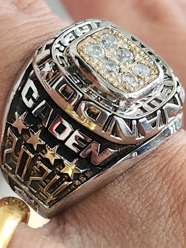 nhẫn mỹ xưa hãng HJ ULT đính kim cương thiên nhiên