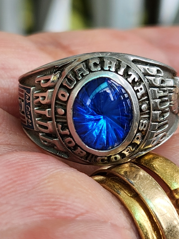 nhẫn mỹ xưa hột xanh biển tia màu Sapphire