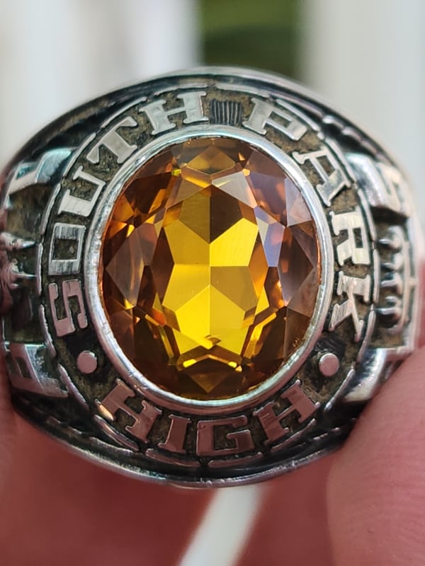 nhẫn mỹ xưa hợp kim jostens hột vàng citrine
