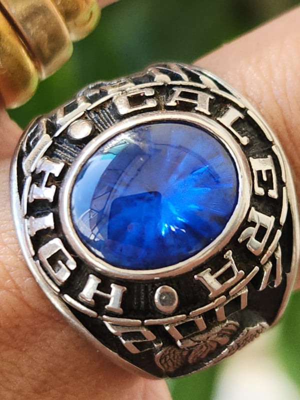 nhẫn mỹ xưa hợp kim keystone val năm 2004