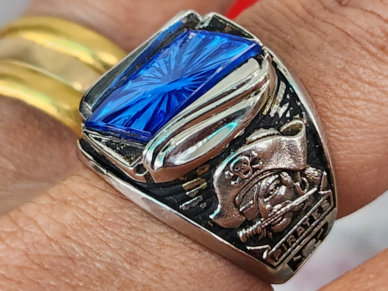 nhẫn mỹ xưa hột xanh biển tia đẹp