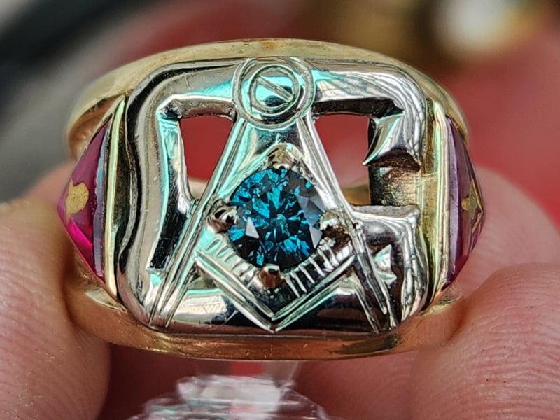 nhẫn mỹ xưa vàng 10k masonic kim cương xanh 4ly5 thiên nhiên