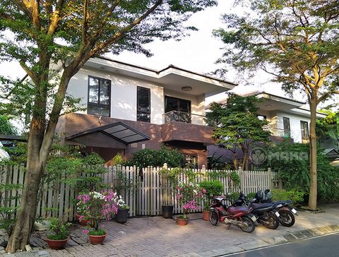 Thi công hệ thống tưới tự động cho anh Minh tại khu biệt thự Camellia Bình Chánh